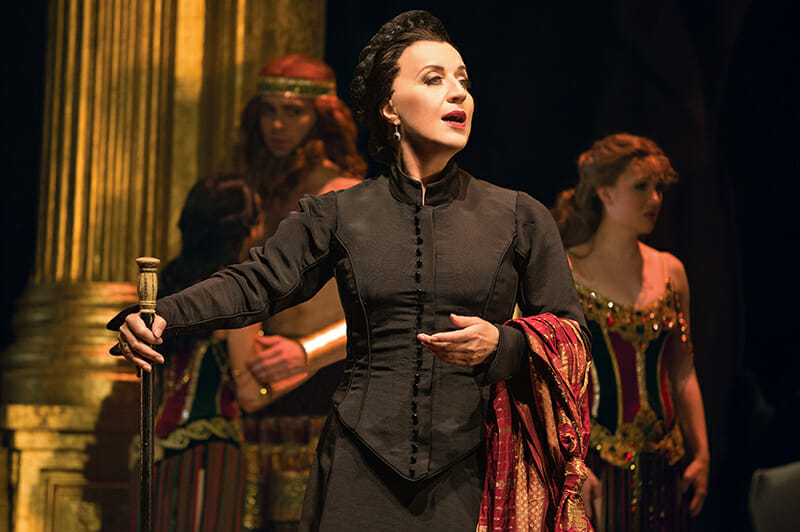 Read more about the article Phantom of the Opera Comes to the Broward Center