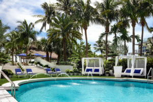 Read more about the article Iconic Cadillac Hotel & Beach Club