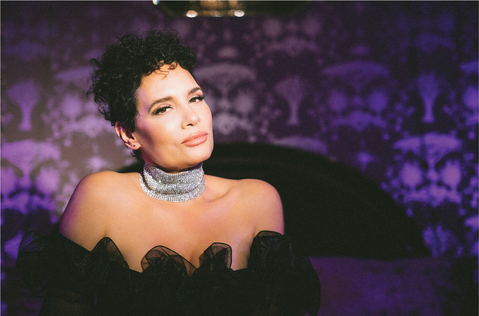 You are currently viewing CARRiNGTON MacDUFFiE Releases New Single “Sweet Little Mystery”