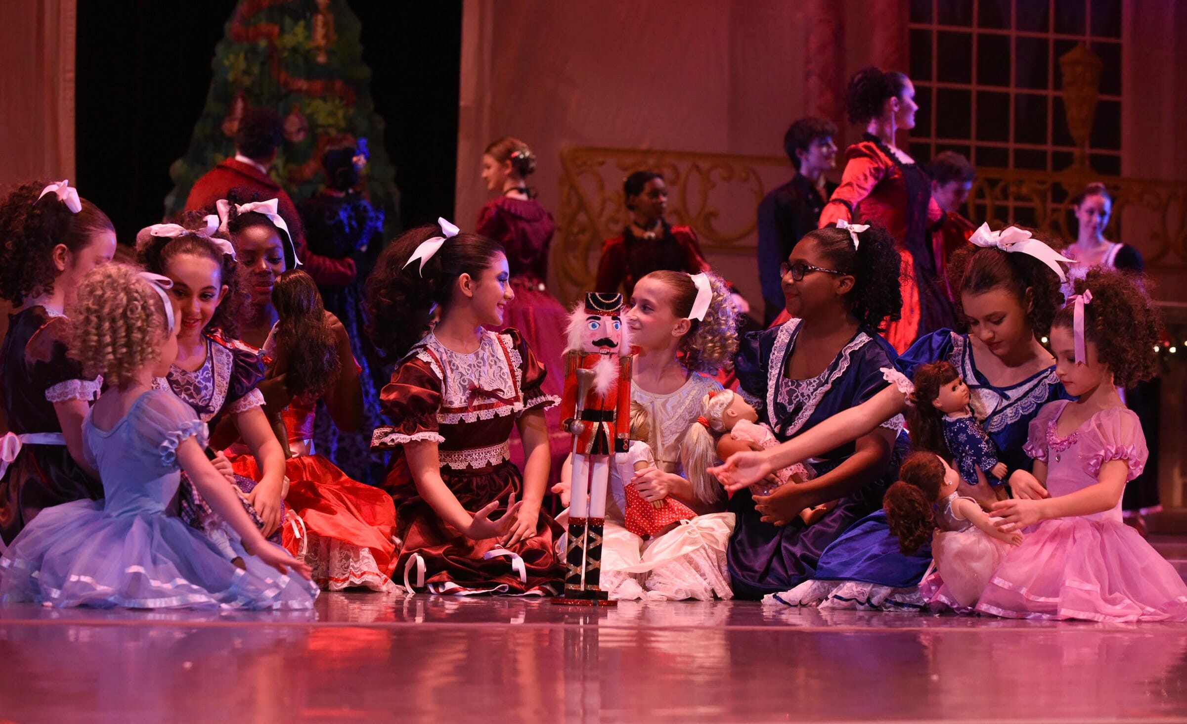 You are currently viewing Paris Ballet and Dance to Present Two Free Outdoor Performances of The Nutcracker December 11, 2021