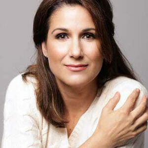 Stephanie J Block