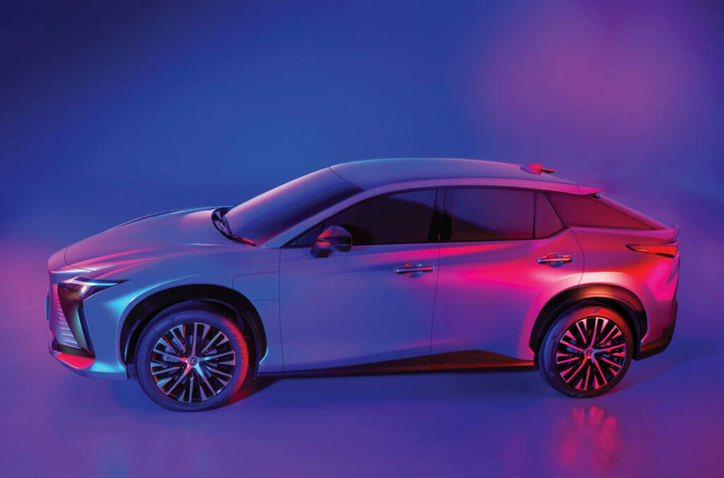 Lexus RZ _Side Photo
