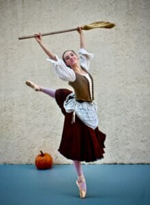 Read more about the article Paris Ballet’s Spectacular Cinderella to Shine on Kravis Center Stage