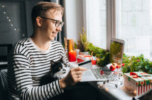 Read more about the article BBB Holiday Shopping Tips