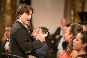 Read more about the article Conducting an Interview with Symphony of the Americas’ Pablo Mielgo