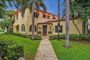 Read more about the article Beautiful Home for Sale in Miami Beach