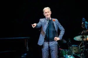 Read more about the article Alan Cumming “Uncut” and Unfiltered at The Parker