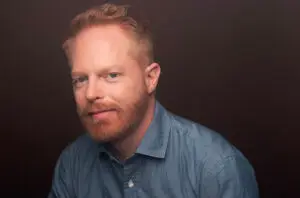 Read more about the article Jesse Tyler Ferguson Dishes On Podcasts, Modern Family, and Fatherhood