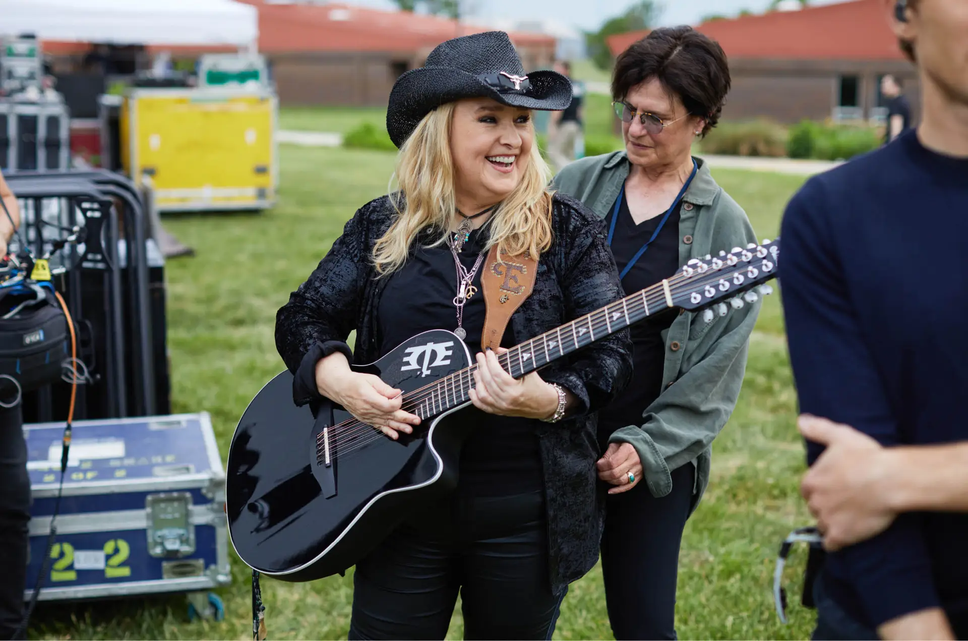 Read more about the article Melissa Etheridge On New Docuseries and the Power of Healing Through Music