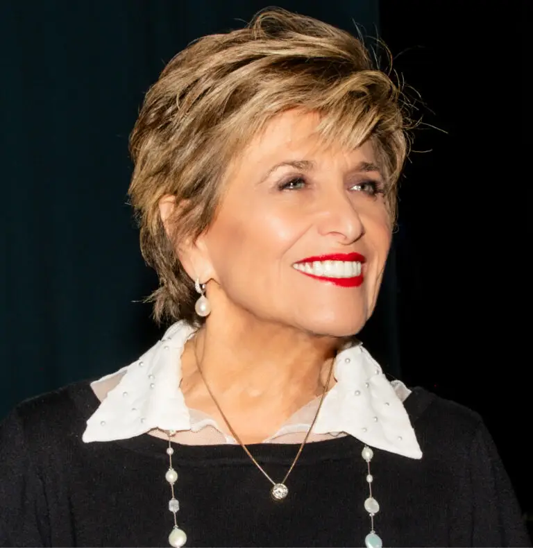 CarbonellAwards-Marilynn Wick