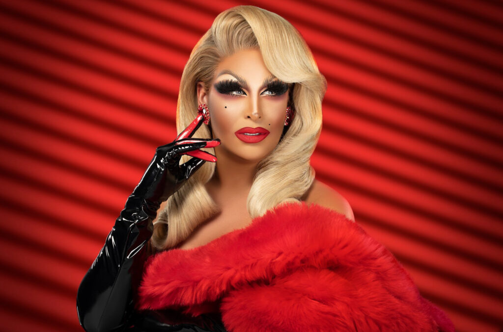 DQC_Roxxxy Andrews