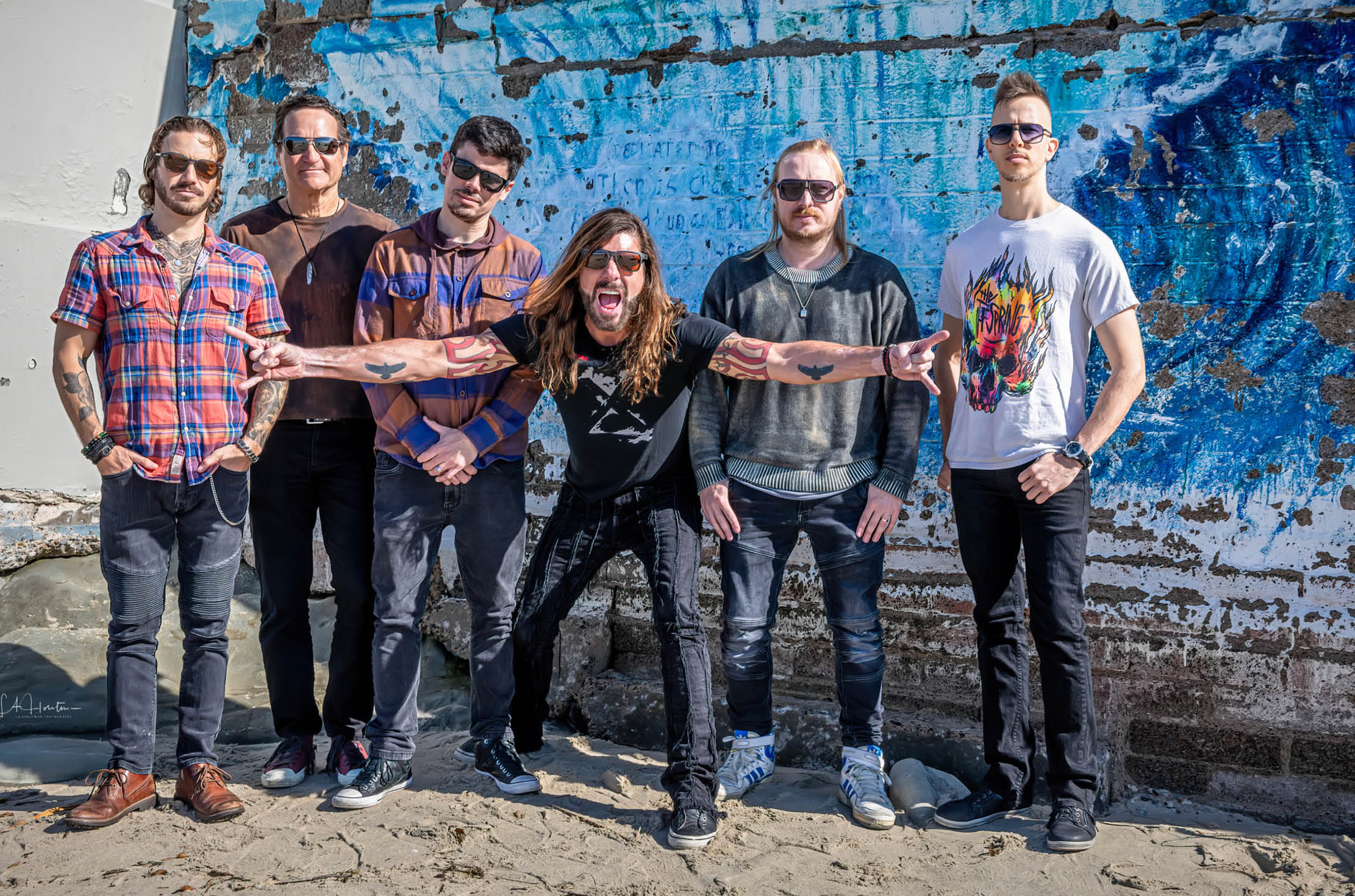 Fooz Fighters: Tribute Band Brings the Energy and Legacy of the