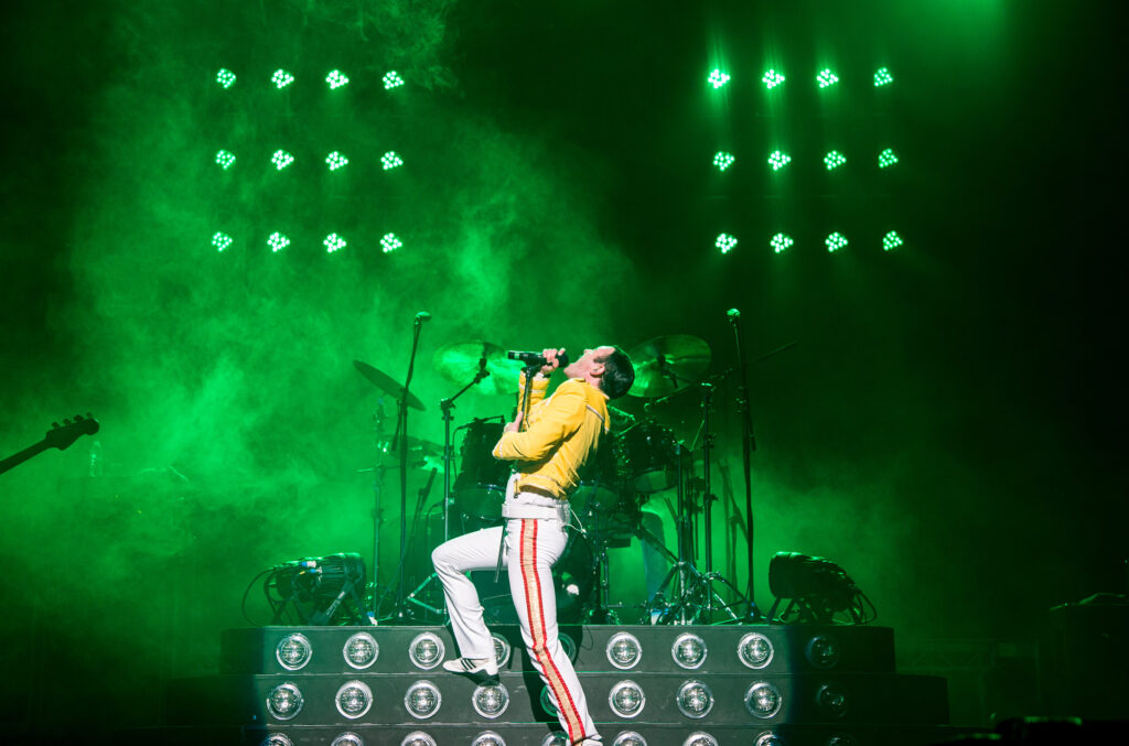 One Night of Queen_Stage Photo