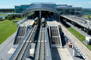 Read more about the article Fly, Ride, Explore: Jetblue and Brightline Launch Partnership Offering More Travel Connections Across Florida