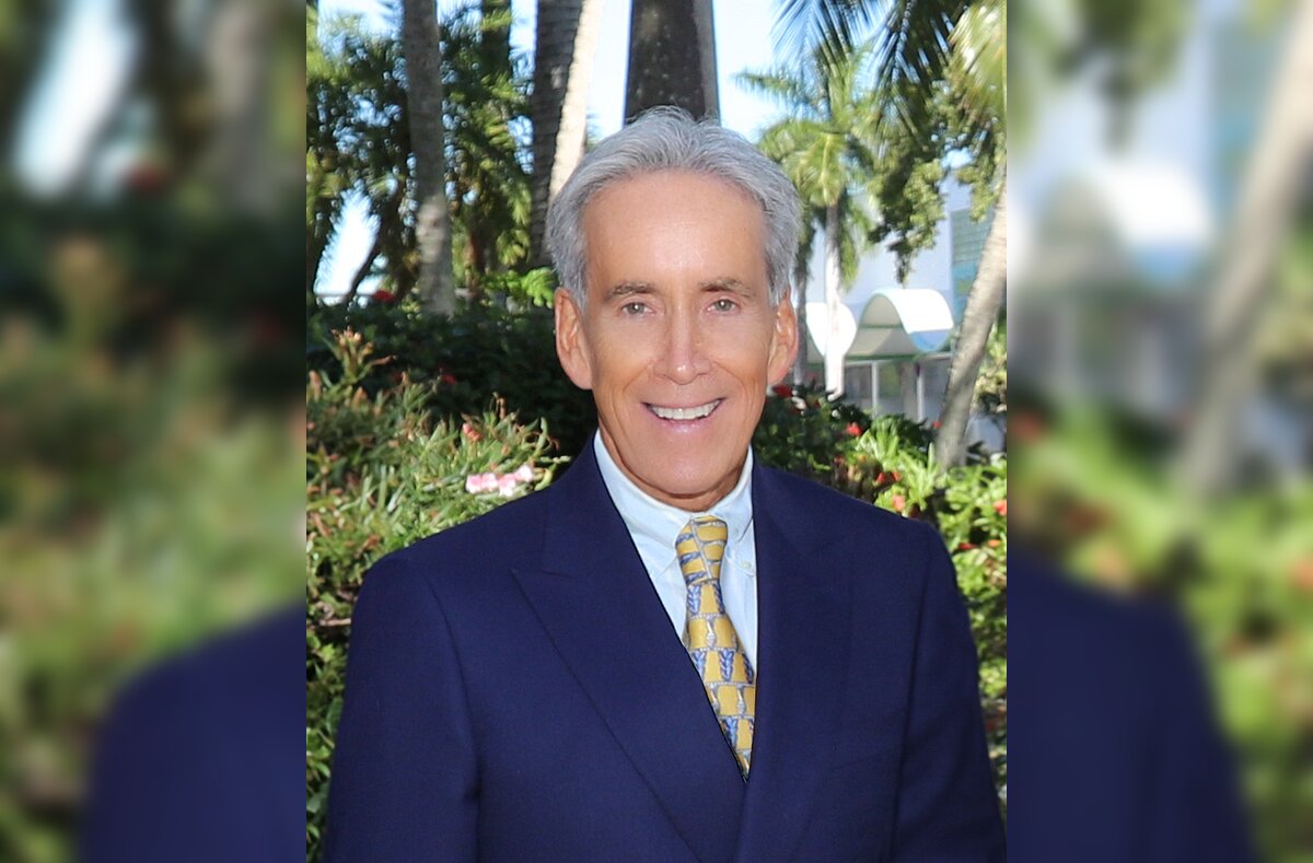 Read more about the article Fort Lauderdale Commissioner Steven Glassman
