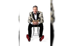 Read more about the article National Society of Arts and Letters Florida Honors Rob Russell With the NSAL Lifetime Achievement Award