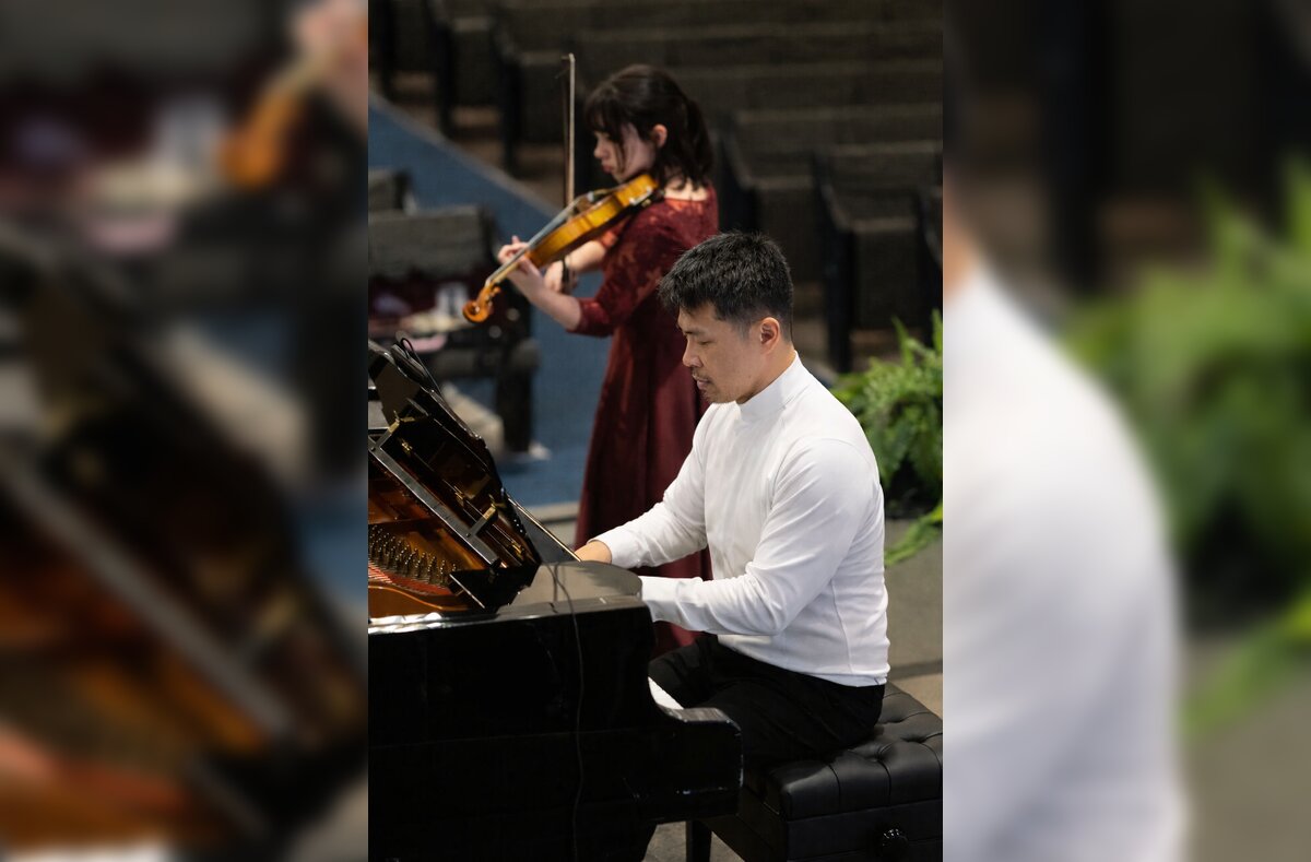 Read more about the article Music and Authenticity Take Center Stage at Sunshine Cathedral Center for the Performing Arts