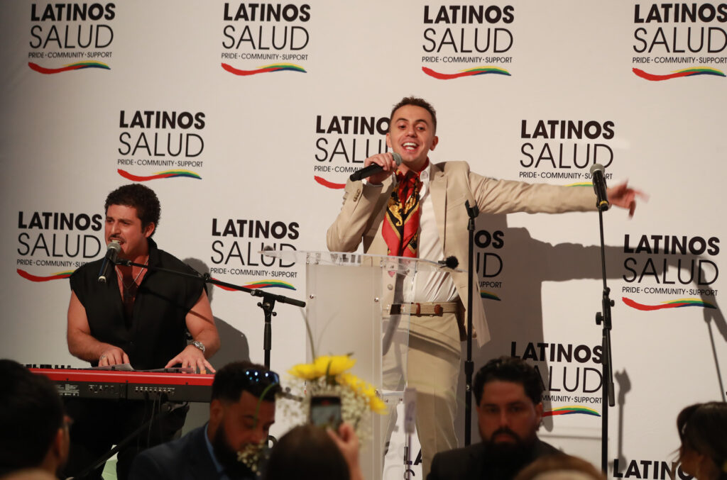 Stefano May on keyboards and vocals, accompanied by Gaston who had just shared his powerful story
