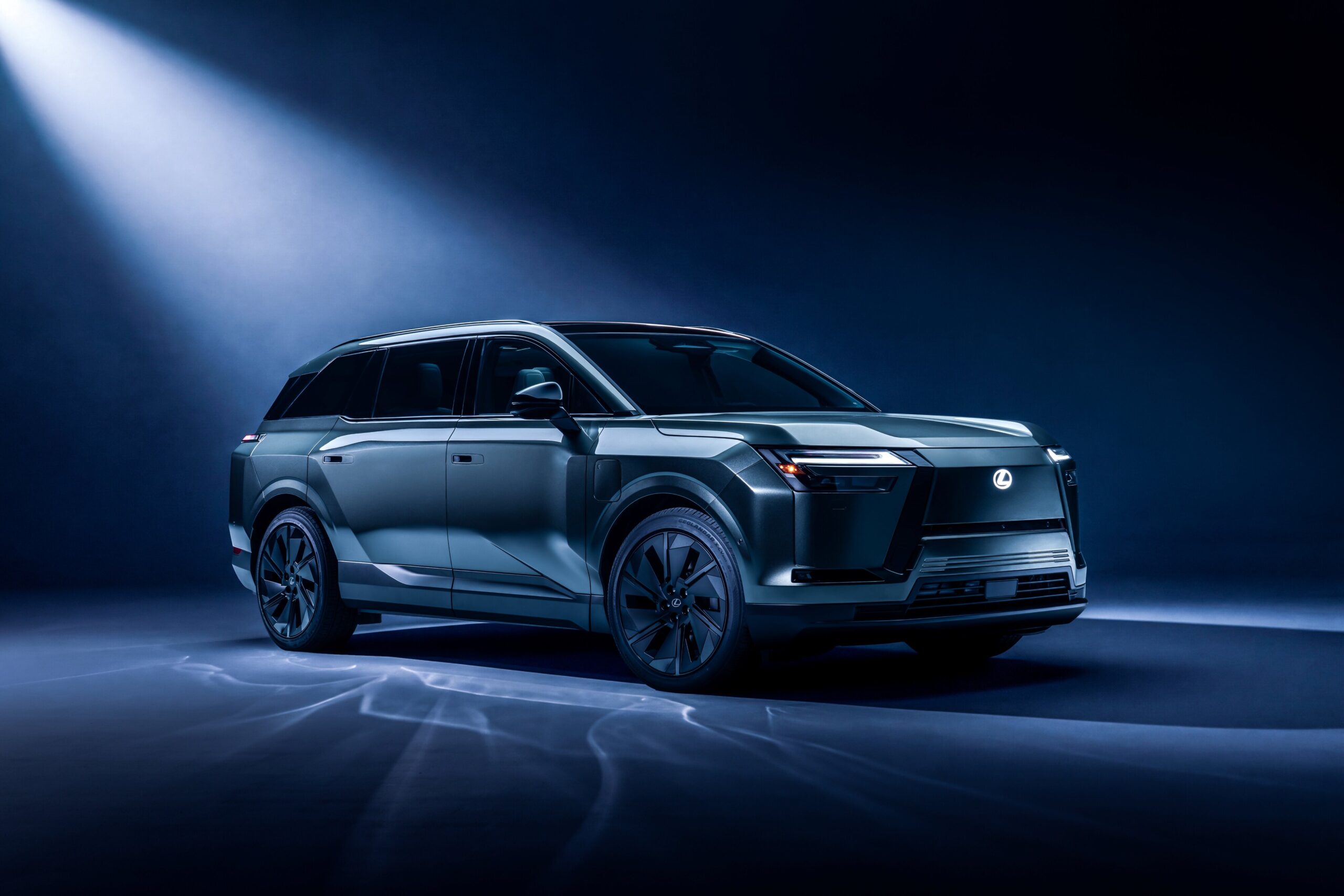 Read more about the article All-Electric Three-Row Luxury