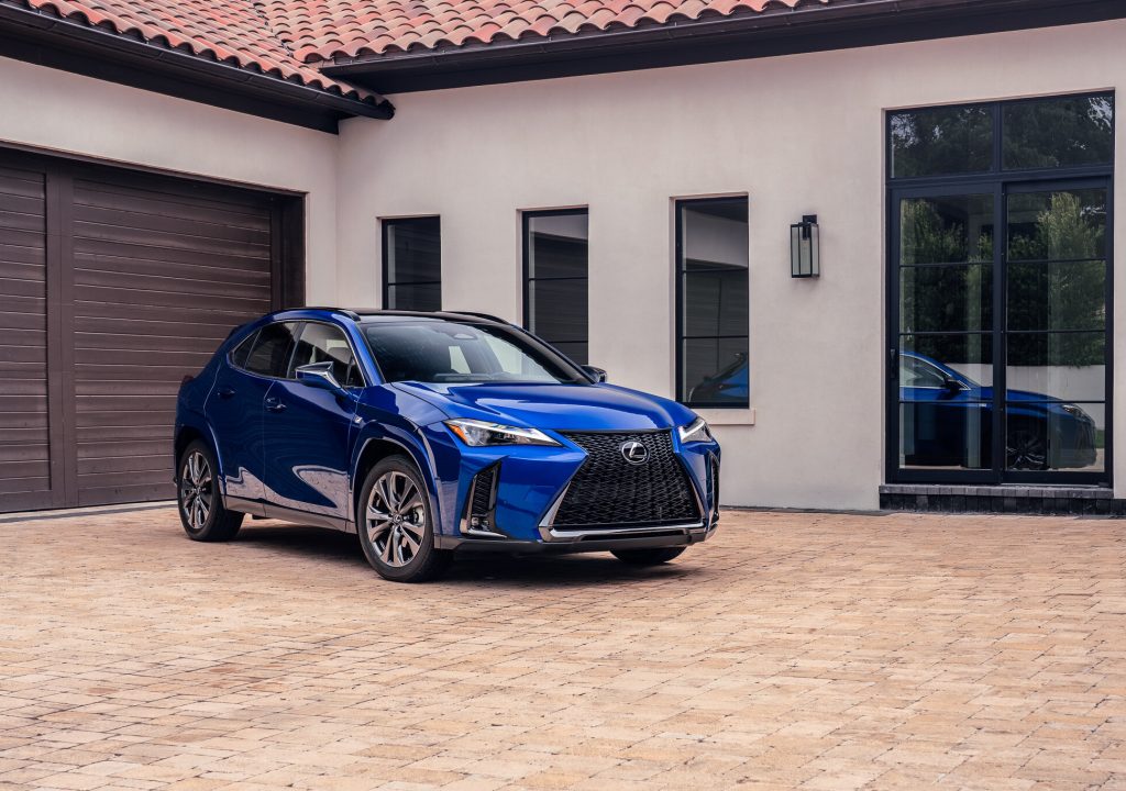 Lexus-2026_UXh_FSPORT_015