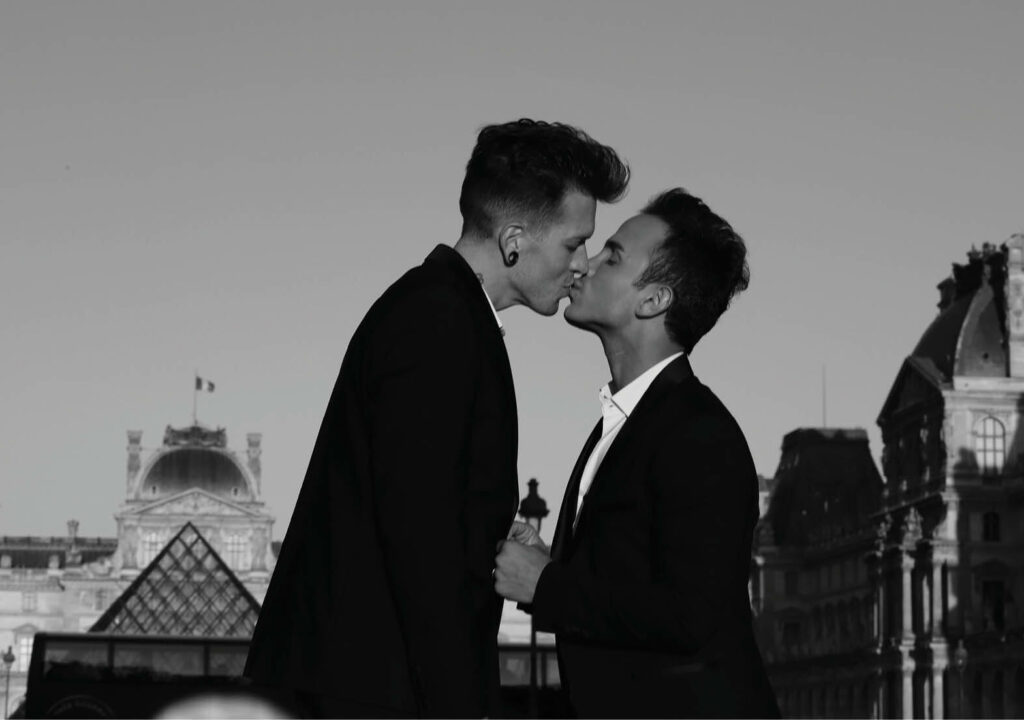 On & Dave Mekahel Cederberg Kissing