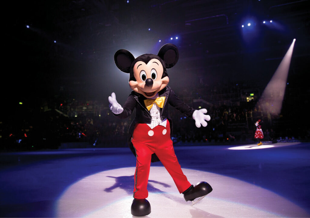 DisneyOnIce _ Mickey