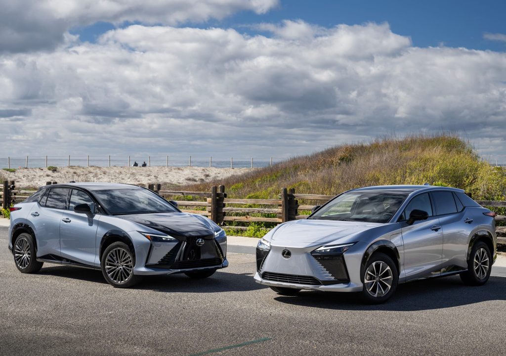 Lexus-RZ_450e_2024
