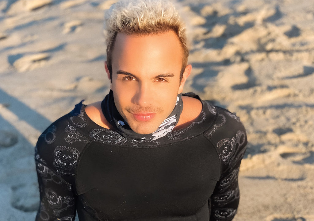 On Mekahel_Photo on the beach