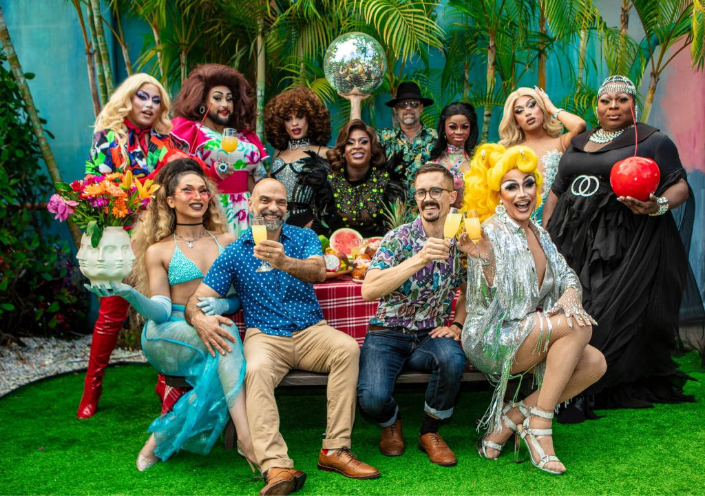 R House WynWood-Group Photo