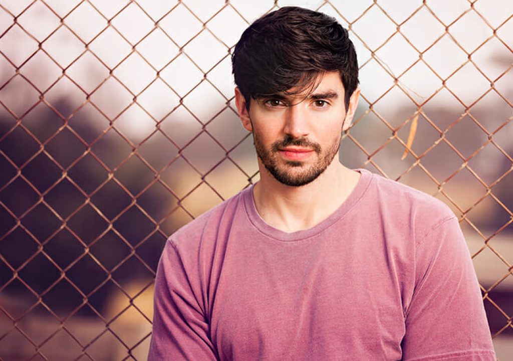 Steve Grand-Photo