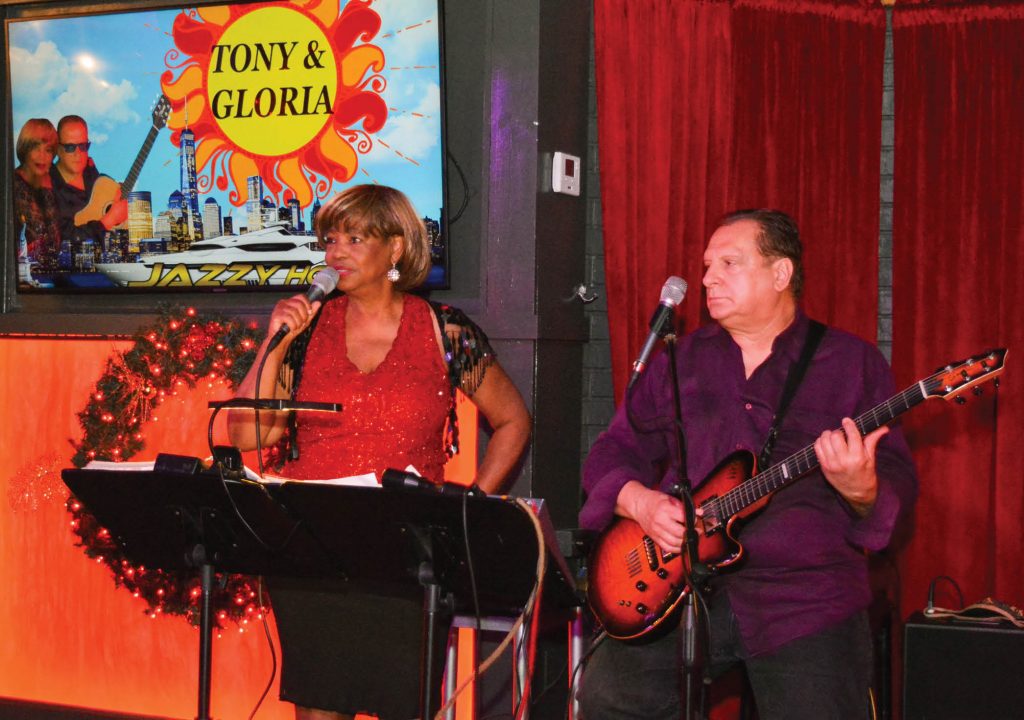 Tony & Gloria_