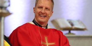 UCC_Rev. Aaron Lauer